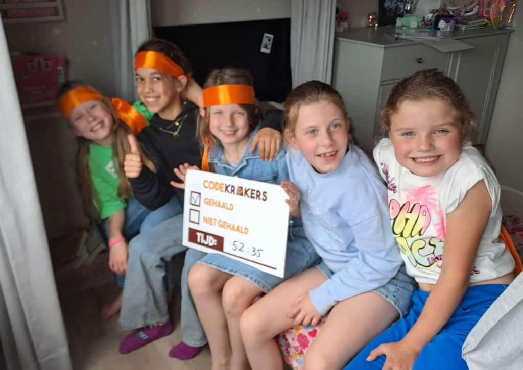 Teamfoto van gehaalde escaperoom