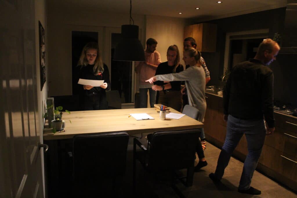 escape room thuis familie