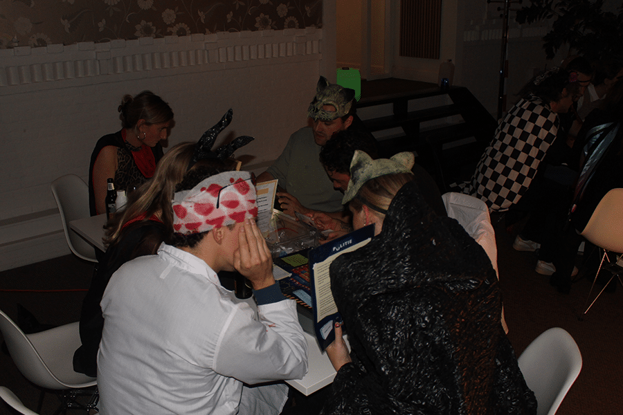 Spelers van de escape room beleving