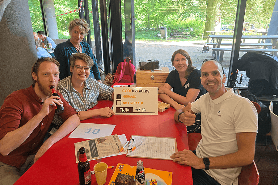 Escape room team met 5 personen