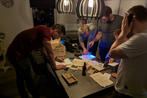 Escape room voor thuis Brandgeheim